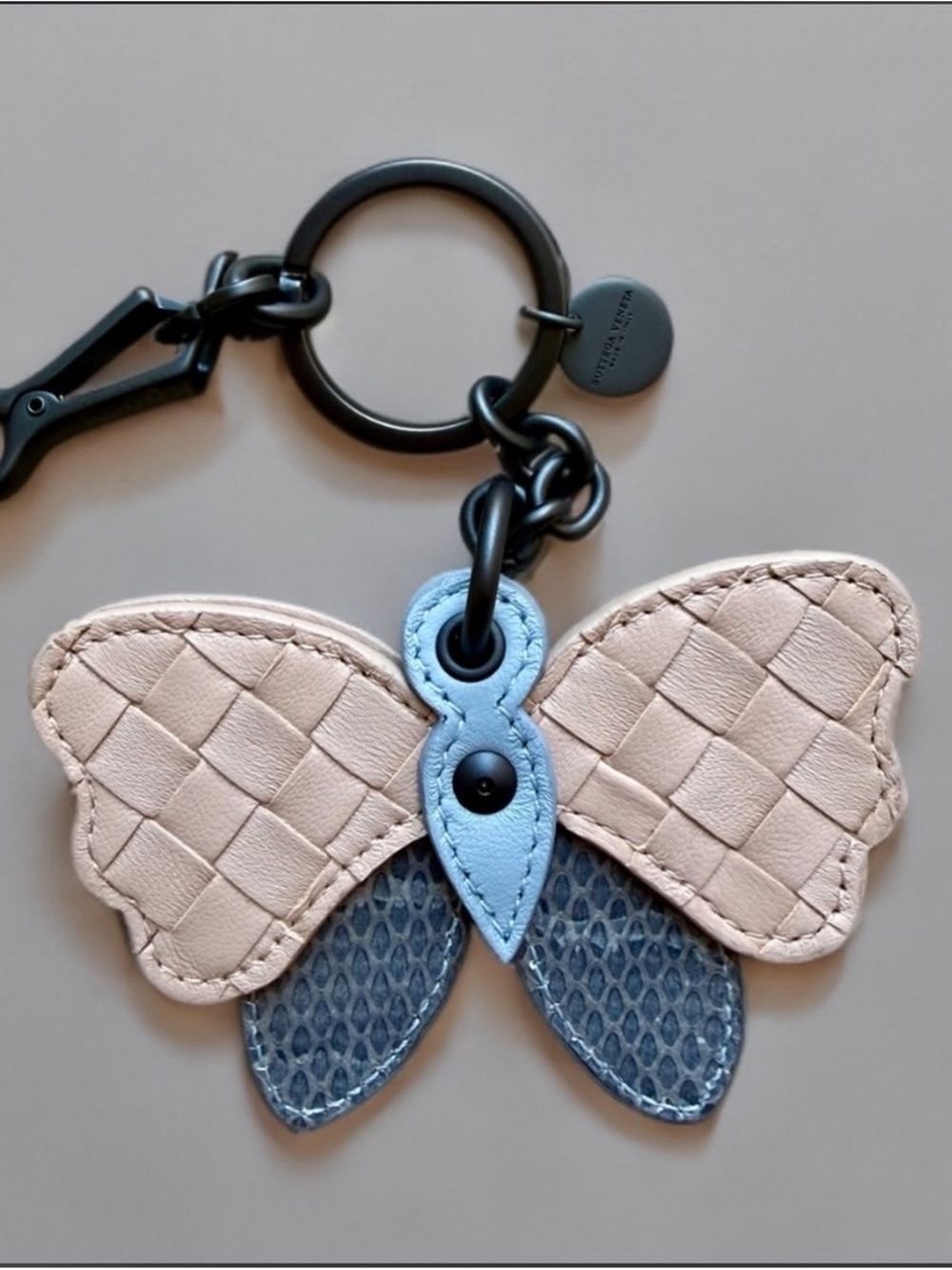 BOTTEGA VENETA Nappa Leather Butterfly Charm Keyring - Picture 3 of 4